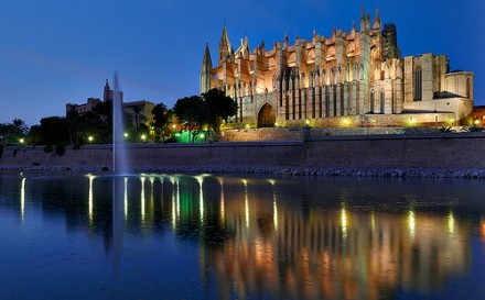 ES-Mallorca-Kathedraal-la-Seu-440x273.jpg